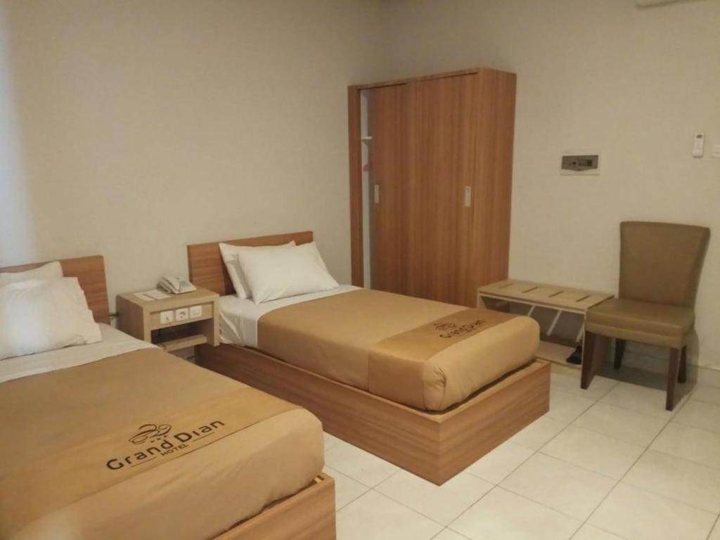 Grand Dian Hotel Slawi Тегал Экстерьер фото