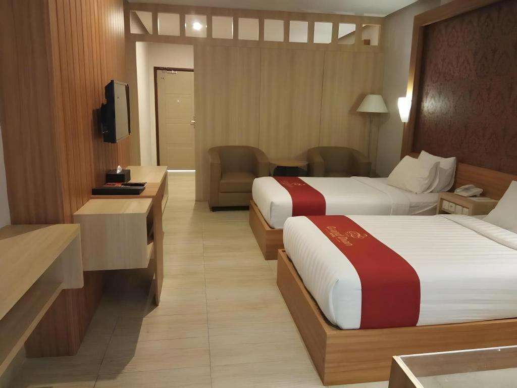 Grand Dian Hotel Slawi Тегал Экстерьер фото